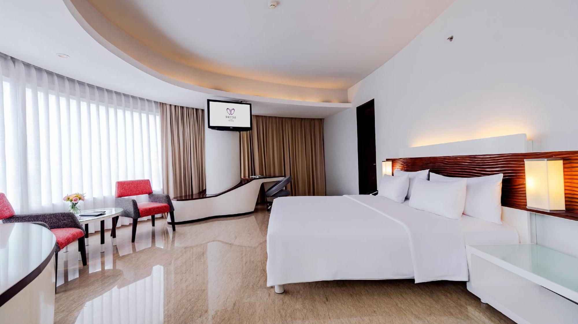 Sensa Hotel Bandung Exterior photo